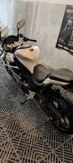 QJMOTOR Roewe i5 550 / Sai 550 *(Context-dependent, usually referring to the motorcycle "Sai 550" or Roewe car v - photo 3