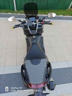 QJMOTOR Hong 150ADV - ფოტო 5