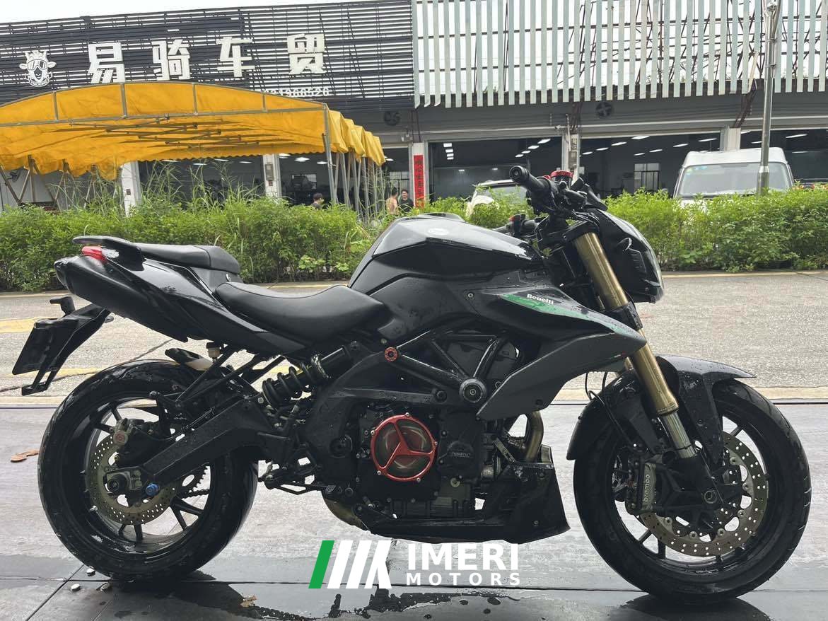 2021 Benelli TNT600i