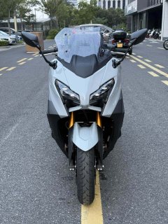 Yamaha TMAX 560 cc - ფოტო 3