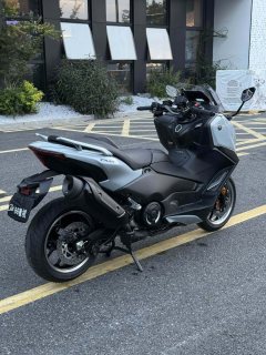Yamaha TMAX 560 cc - ფოტო 5
