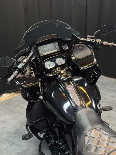 Harley-Davidson Road Glide 1868 cc - ფოტო 4