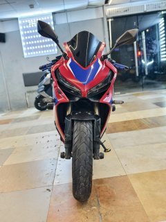 Honda CBR650R - ფოტო 2
