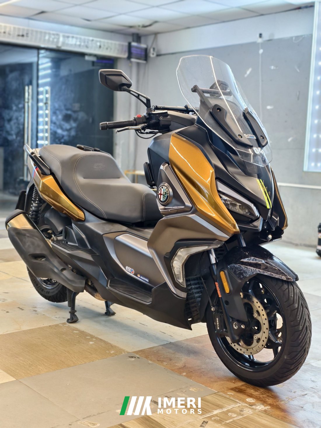 QJMOTOR Hong 350 - მოტოციკლი ჩინეთიდან