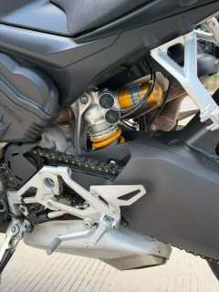 Ducati Street Fighter V4 1100 cc - ფოტო 2