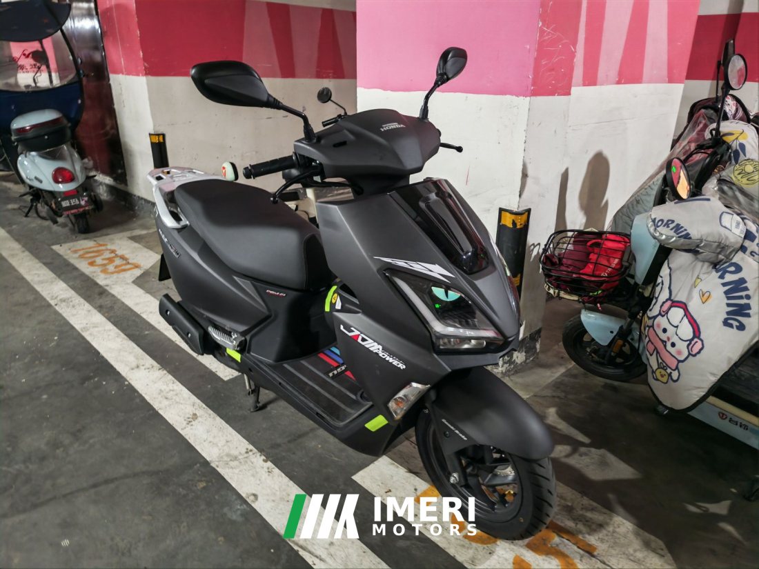 Sundiro Honda NS125GU - мотоцикл из Китая