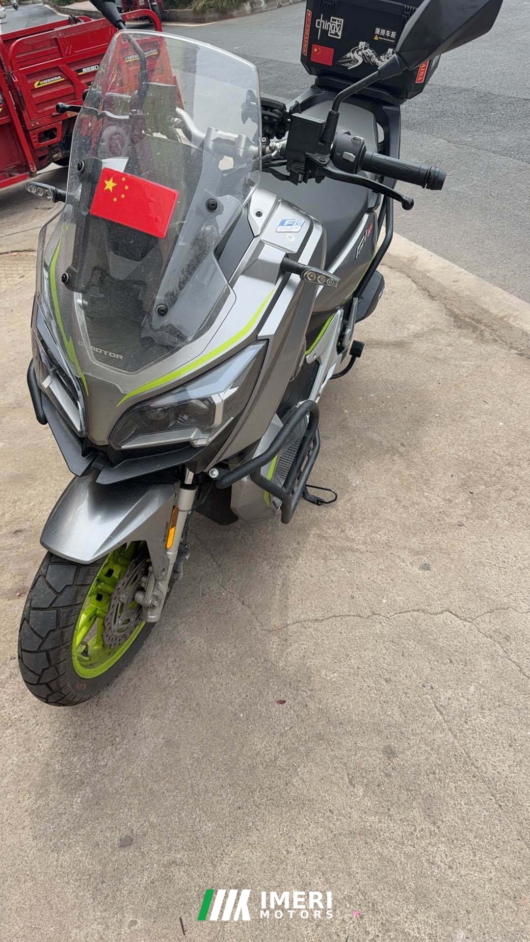 QJMOTOR Hong 150ADV - motorcycle from China