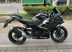Kawasaki Ninja 400 - ფოტო 4