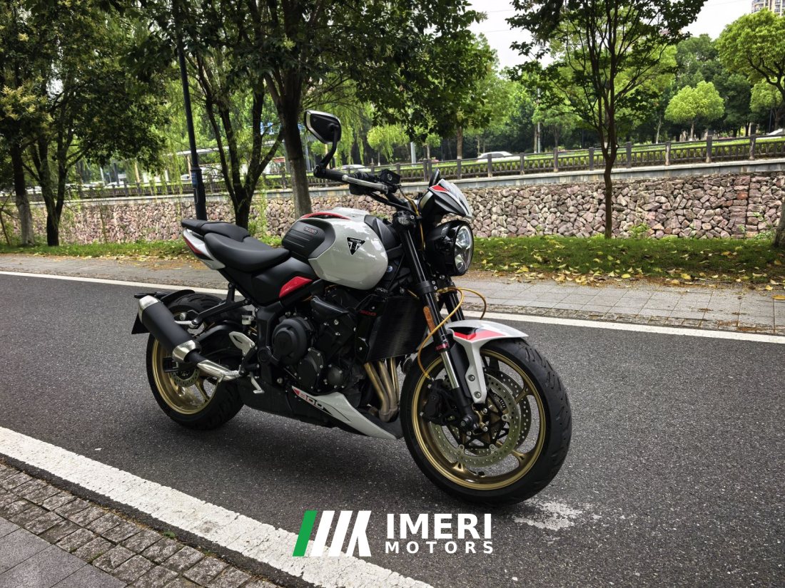 Triumph Trident 800 - მოტოციკლი ჩინეთიდან