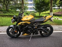 Triumph Street Triple 765 - ფოტო 5