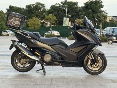 KYMCO AK550 - photo 3