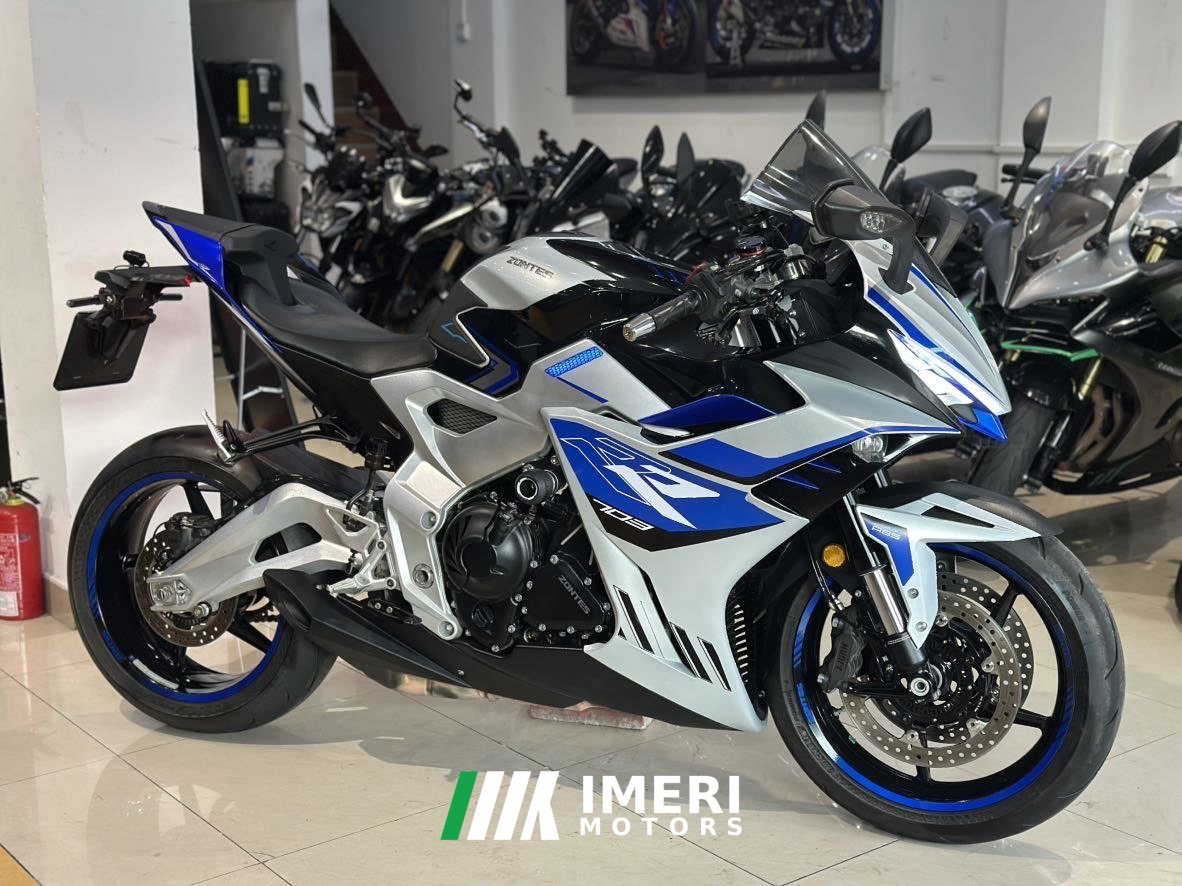 2024 Zontes 703RR 700 cc