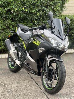 Kawasaki Ninja 400 - ფოტო 1