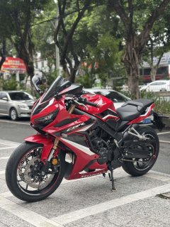 Honda CBR650R - ფოტო 2