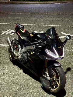 Aprilia RSV4 1100 cc - ფოტო 4