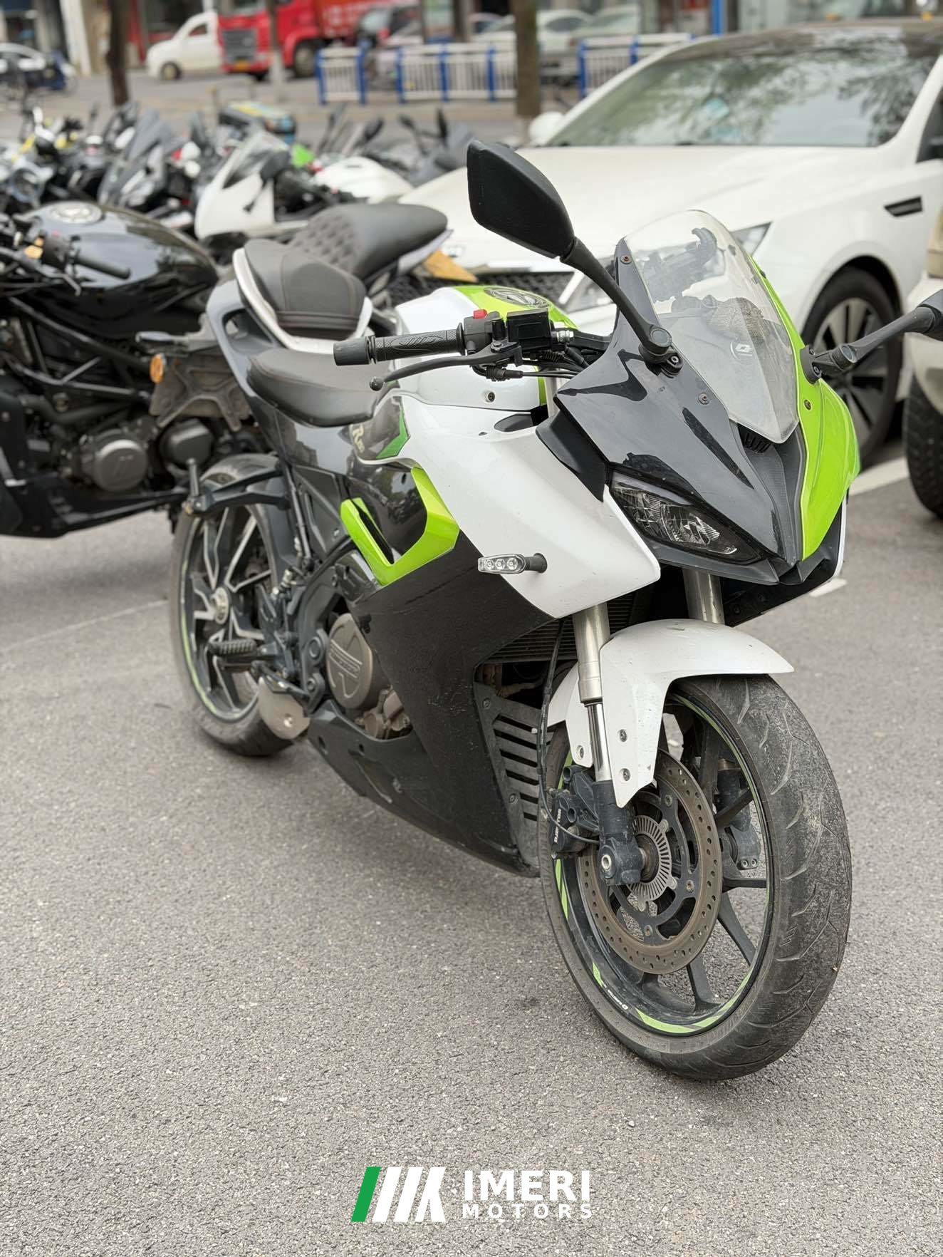 2022 QJMOTOR SRK 250