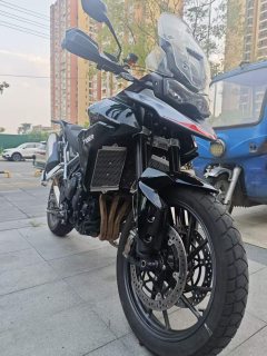 Triumph Tiger 900 - ფოტო 1