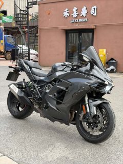 Kawasaki Ninja H2 SX 1000 cc - photo 1