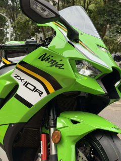 Kawasaki Ninja ZX-10R 1000 cc - ფოტო 8