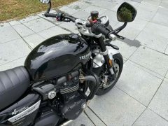 Triumph Speed Twin 1200 - ფოტო 7