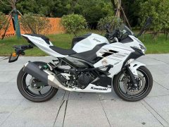 Kawasaki Ninja 400 - ფოტო 1
