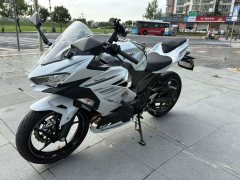 Kawasaki Ninja 400 - ფოტო 3