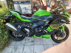 Kawasaki ZX-4R 400 cc - photo 2