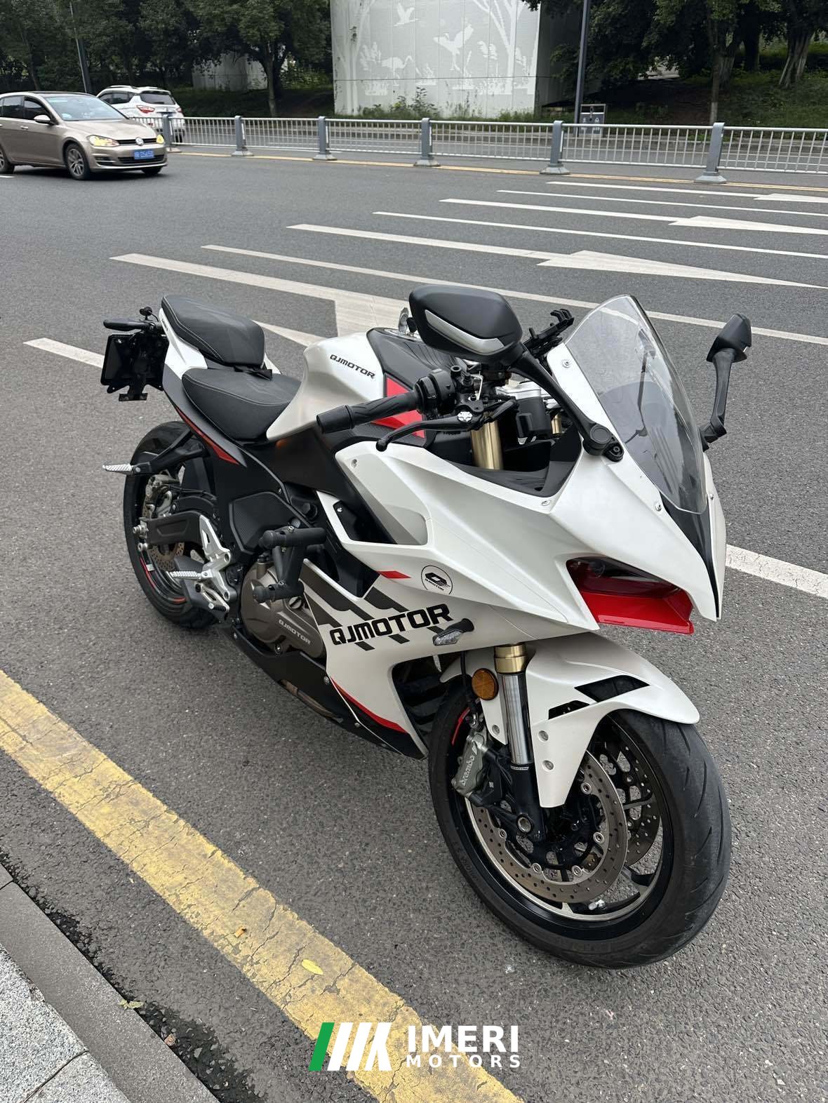 2024 QJMOTOR Roewe i5 550 / Sai 550 *(Context-dependent, usually referring to the motorcycle "Sai 550" or Roewe car v