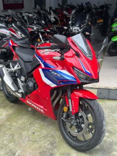 Honda CBR400R - ფოტო 1