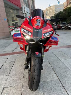 Ducati Panigale V2 955 cc - ფოტო 1