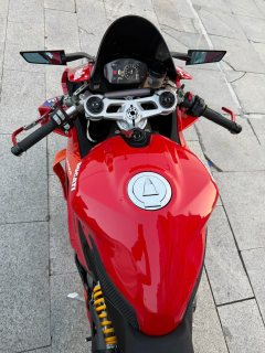 Ducati Panigale V2 955 cc - ფოტო 4