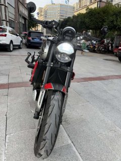Triumph Trident 660 - ფოტო 3