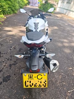 Kawasaki Ninja 400 - ფოტო 4