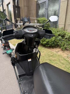 Jinan Suzuki UE125T - ფოტო 1