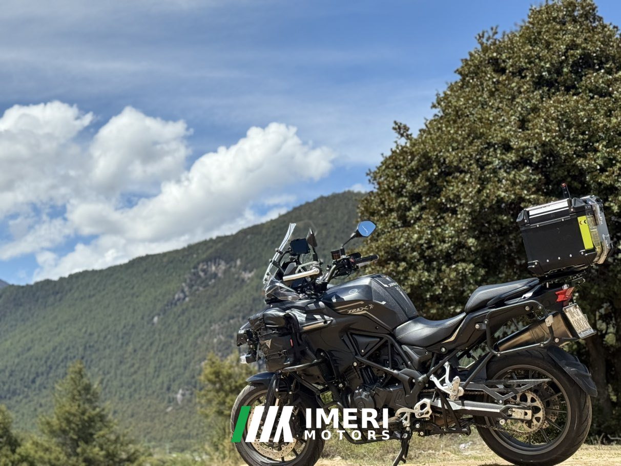 2025 Benelli TRK552 550 cc