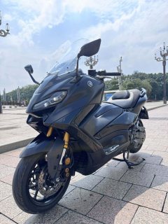 Yamaha TMAX 560 cc - ფოტო 4