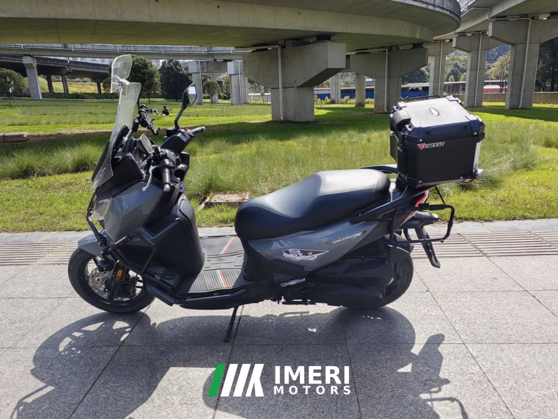 SYM Joymax F 300 - მოტოციკლი ჩინეთიდან