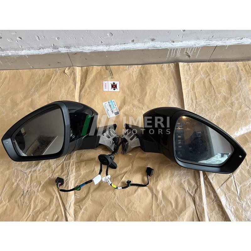 Rear Mirror - Audi Q5e tron