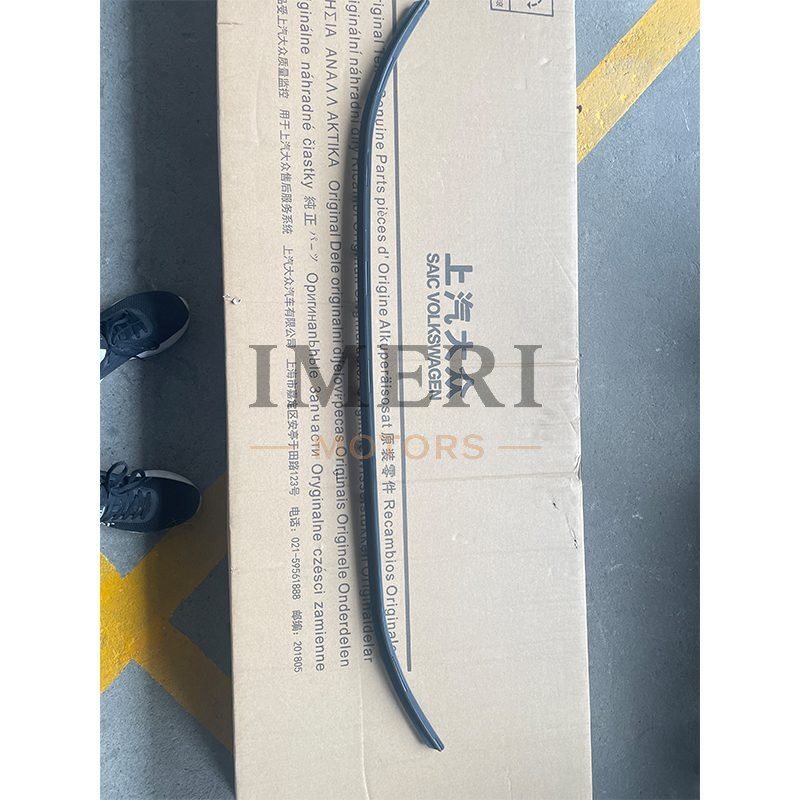 4KG 807 110 spoiler