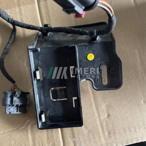 89D 971 592 Antenna Module Bracket Audi Q5e tron