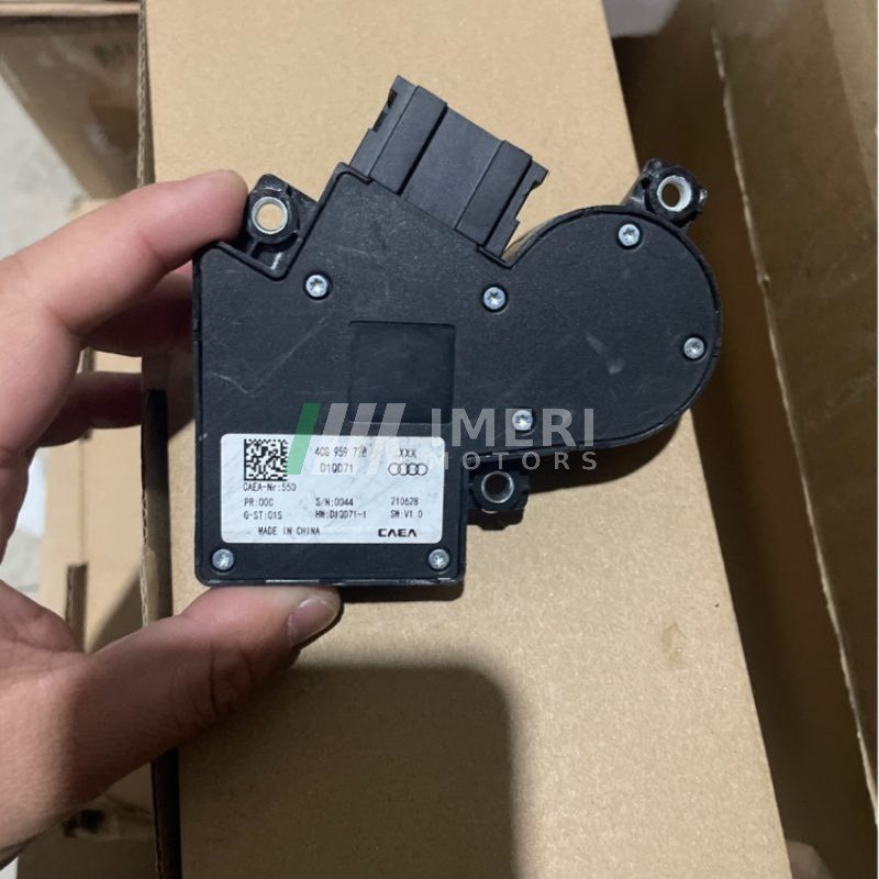Backrest Inclination and Lumbar Support Adjustment Switch - Audi Q6