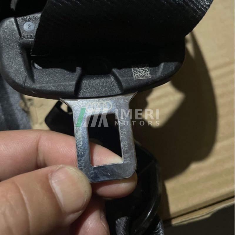 Rear Seat Belt (R) - Audi Q6 - 3
