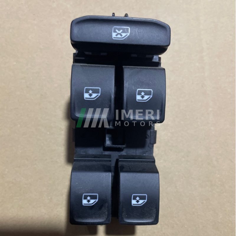 Front Left Window Regulator Switch - Volkswagen Tharu