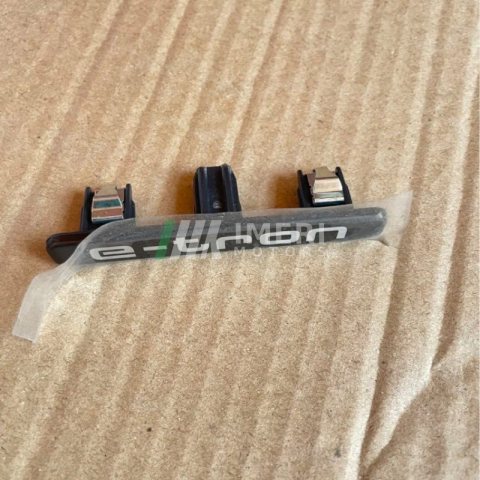 89D853191 Instrument Panel Trim Audi Q5e tron