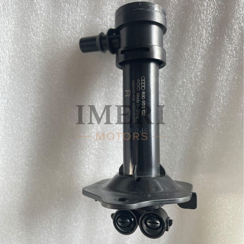 102 Headlamp Cleaning Device - Audi Q5e tron