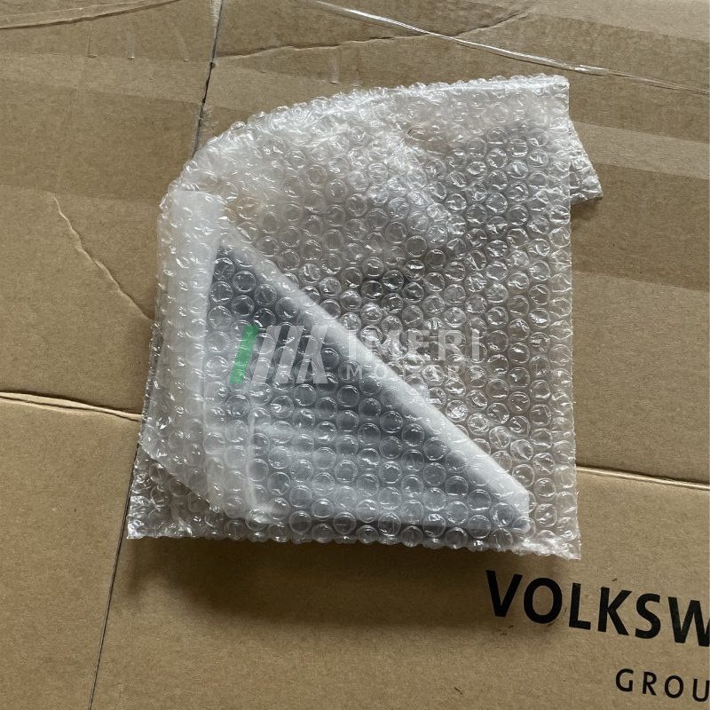 Front Right Triangle Plate - Audi A7L - 3