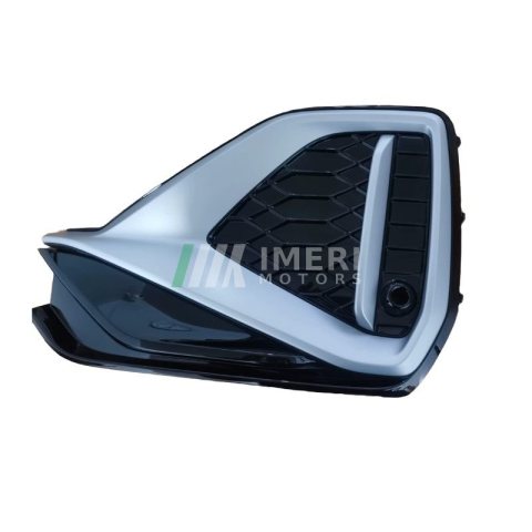 81D 807 681 Air Deflector Grille Audi Q2L