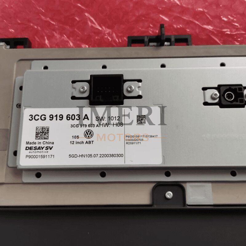Touch Screen/Instrument Panel - Volkswagen - 2