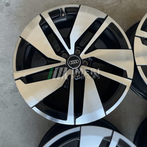 4CG601025G Aluminum Alloy Wheel Hub Audi Q6