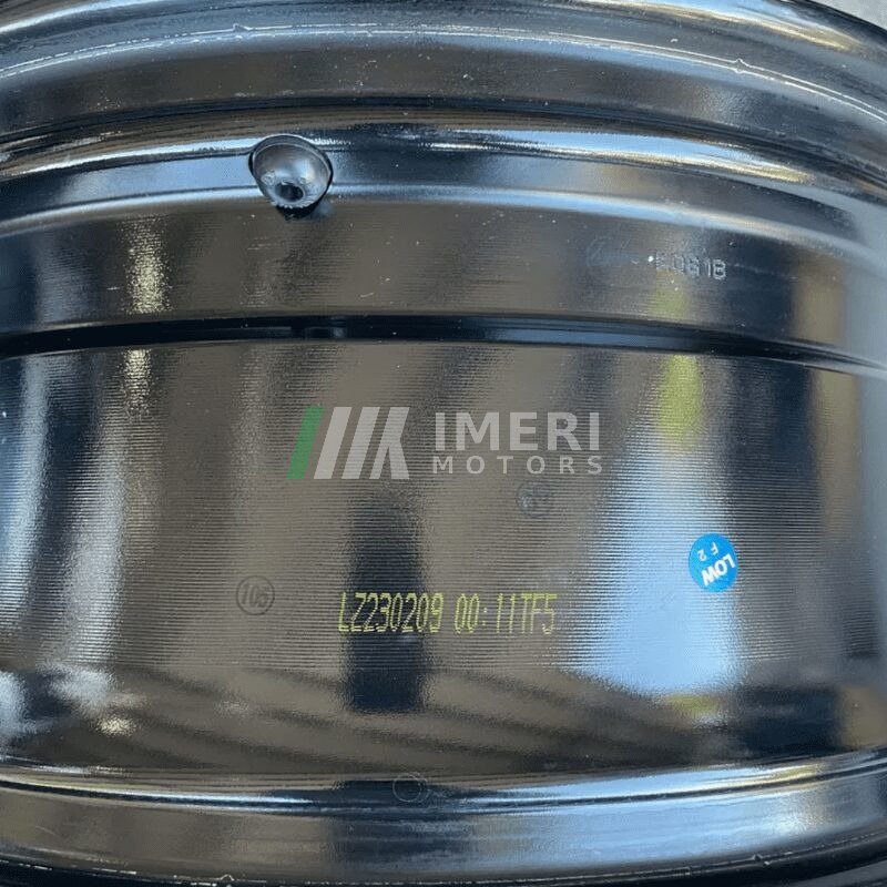 Aluminum Alloy Wheel Hub - Audi Q6 - 4